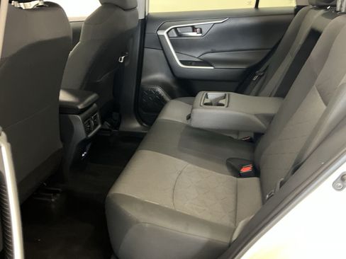Used 2024 Toyota RAV4 XLE FWD image 23