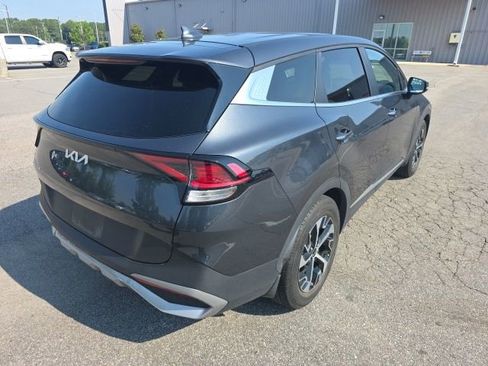 Certified 2023 Kia Sportage EX FWD image 6