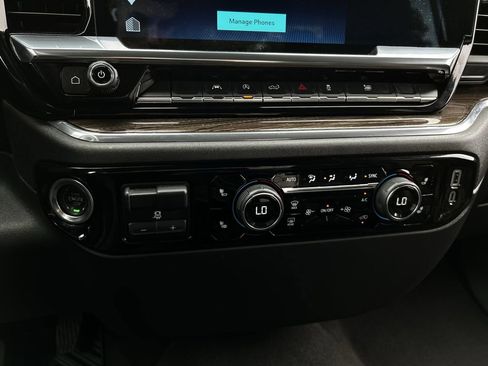 Used 2025 Chevrolet Silverado 1500 LT RWD image 22