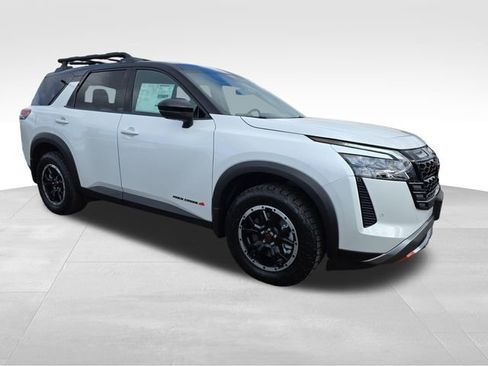 New 2026 Nissan Pathfinder Rock Creek w/ Rock Creek Premium Package AWD/4WD image 1