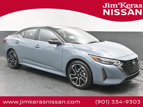 New 2025 Nissan Sentra SR image 1