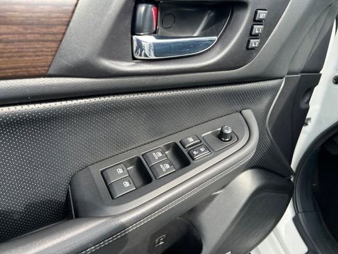 Used 2015 Subaru Legacy 2.5i Limited image 37