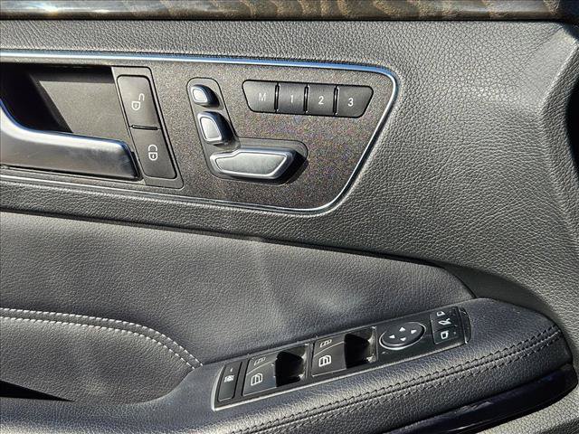 Used 2016 Mercedes-Benz E 350 4MATIC Sedan image 11