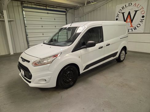 Used 2017 Ford Transit Connect XLT FWD image 2