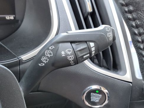 Used 2020 Ford Edge SEL image 29