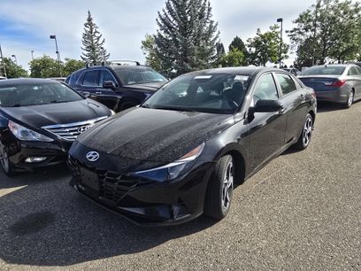 Used 2023 Hyundai Elantra SEL w/ Convenience Package