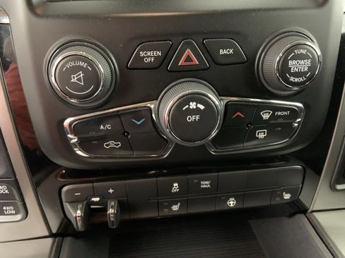 Used 2016 RAM 1500 Sport image 16