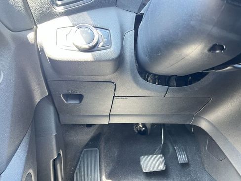 Used 2016 Ford Escape S FWD image 18