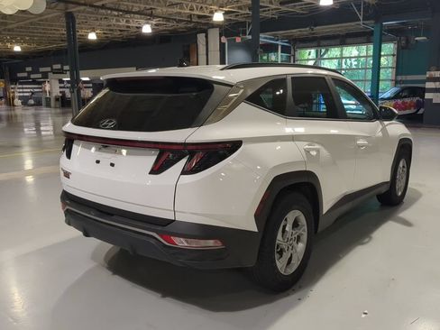 Used 2023 Hyundai Tucson SEL FWD image 8