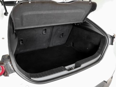 Used 2019 MAZDA MAZDA3 Hatchback w/ Preferred Package FWD image 53