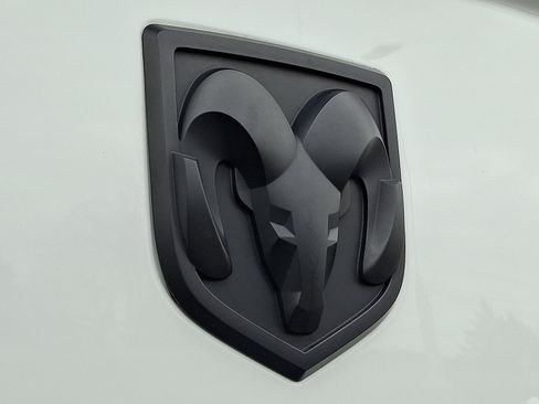 Used 2022 RAM 1500 Classic Warlock image 28