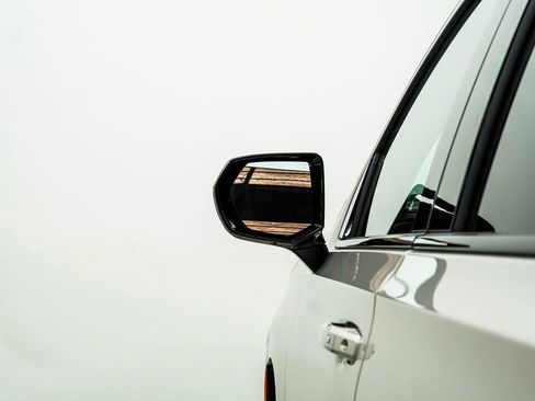 Used 2024 Chevrolet Suburban RST image 14