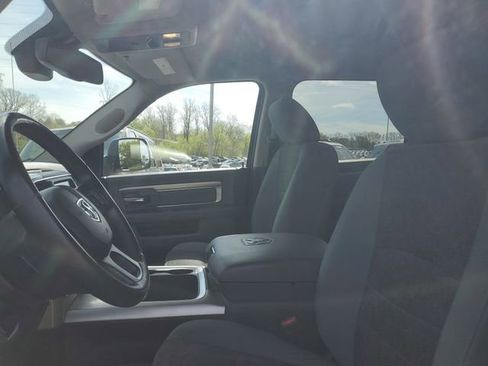Used 2017 RAM 1500 Big Horn AWD/4WD image 11
