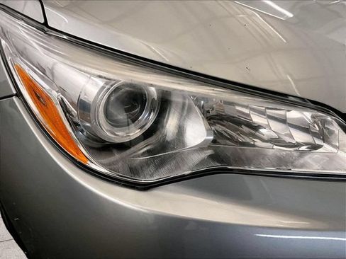 Used 2017 Toyota Camry LE FWD image 27