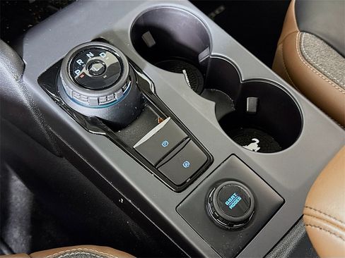 Used 2024 Ford Bronco Sport Outer Banks w/ Tech Package image 15