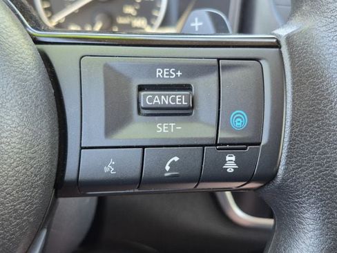Certified 2023 Nissan Rogue SV AWD/4WD image 13