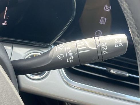 Used 2024 Chevrolet Trax LT w/ Driver Confidence Package image 24