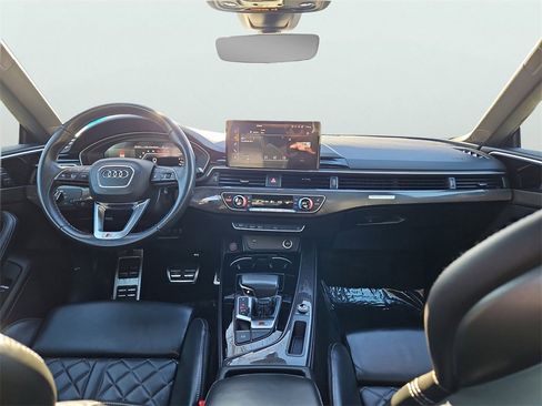 Used 2022 Audi S5 Premium Plus image 11