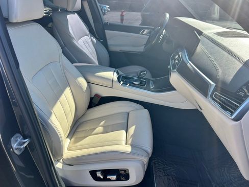 Used 2021 BMW X5 sDrive40i w/ M Sport Package image 23