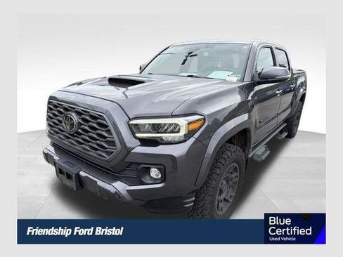 Used 2022 Toyota Tacoma TRD Sport w/ Technology Package AWD/4WD image 1