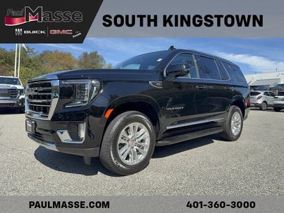 Used 2024 GMC Yukon SLT w/ SLT Premium Package