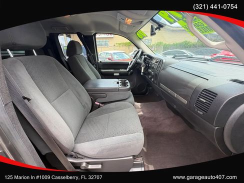 Used 2008 Chevrolet Silverado 2500 LT w/ 1LT Convenience Package AWD/4WD image 30