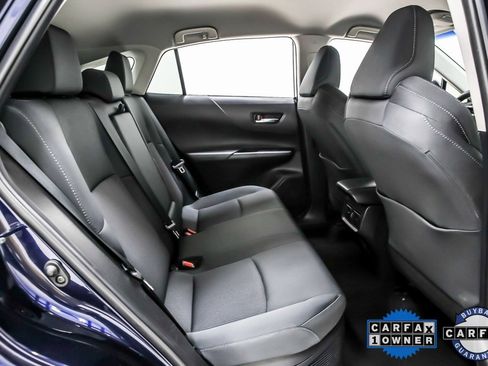 Used 2023 Toyota Venza LE image 36