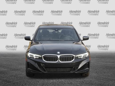 Used 2025 BMW 330i xDrive Sedan image 3