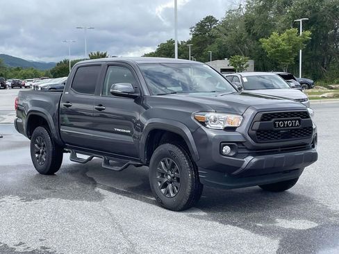Used 2023 Toyota Tacoma SR5 w/ Technology Package AWD/4WD image 1