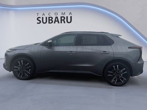 New 2026 Subaru Solterra image 2