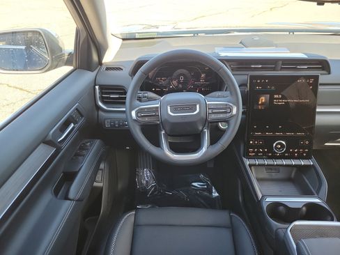 New 2026 GMC Terrain Denali AWD/4WD image 19