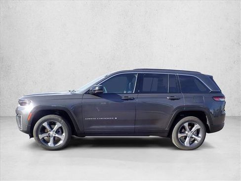 New 2026 Jeep Grand Cherokee Limited w/ Luxury Tech Group II image 2