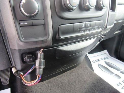 Used 2018 RAM 2500 Tradesman w/ Chrome Appearance Group AWD/4WD image 35
