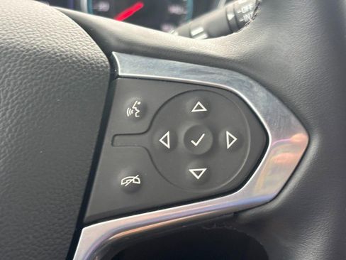 Certified 2023 Chevrolet Traverse LT image 19