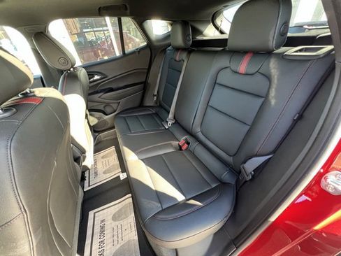 New 2026 Chevrolet Trax RS w/ Sunroof Package image 19