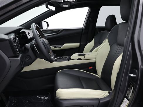 Used 2022 Lexus NX 250 FWD image 24