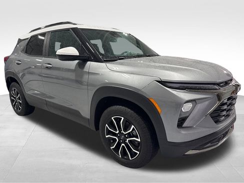 New 2026 Chevrolet TrailBlazer ACTIV w/ Driver Confidence Package AWD/4WD image 52