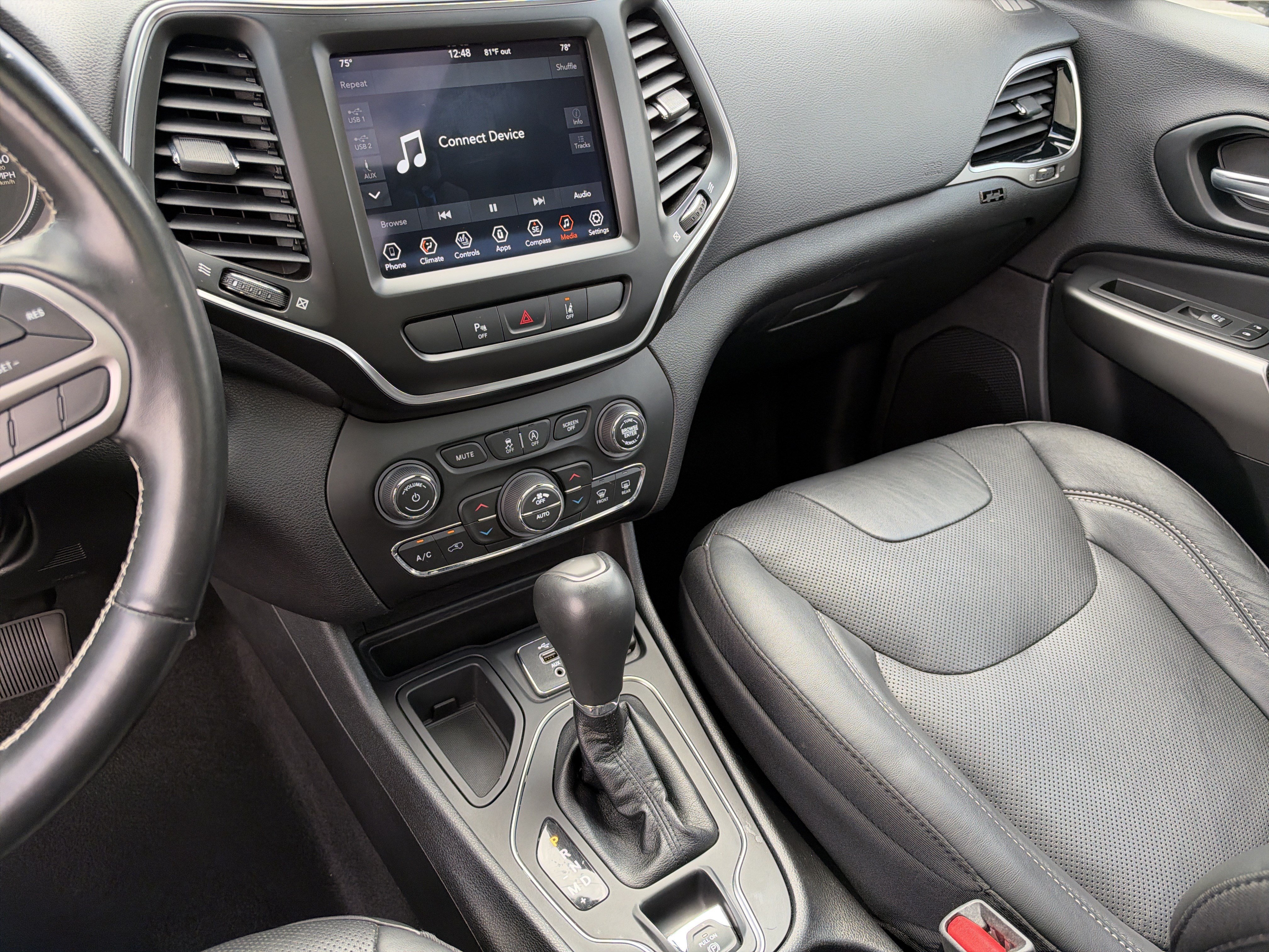 Used 2021 Jeep Cherokee Latitude Lux 80th Anniv w/ Quick Order Package 26U 80TH FWD image 32