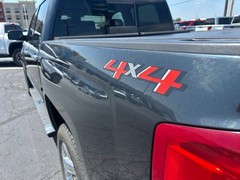 Used 2018 Chevrolet Silverado 1500 LTZ w/ Sport Package AWD/4WD image 10