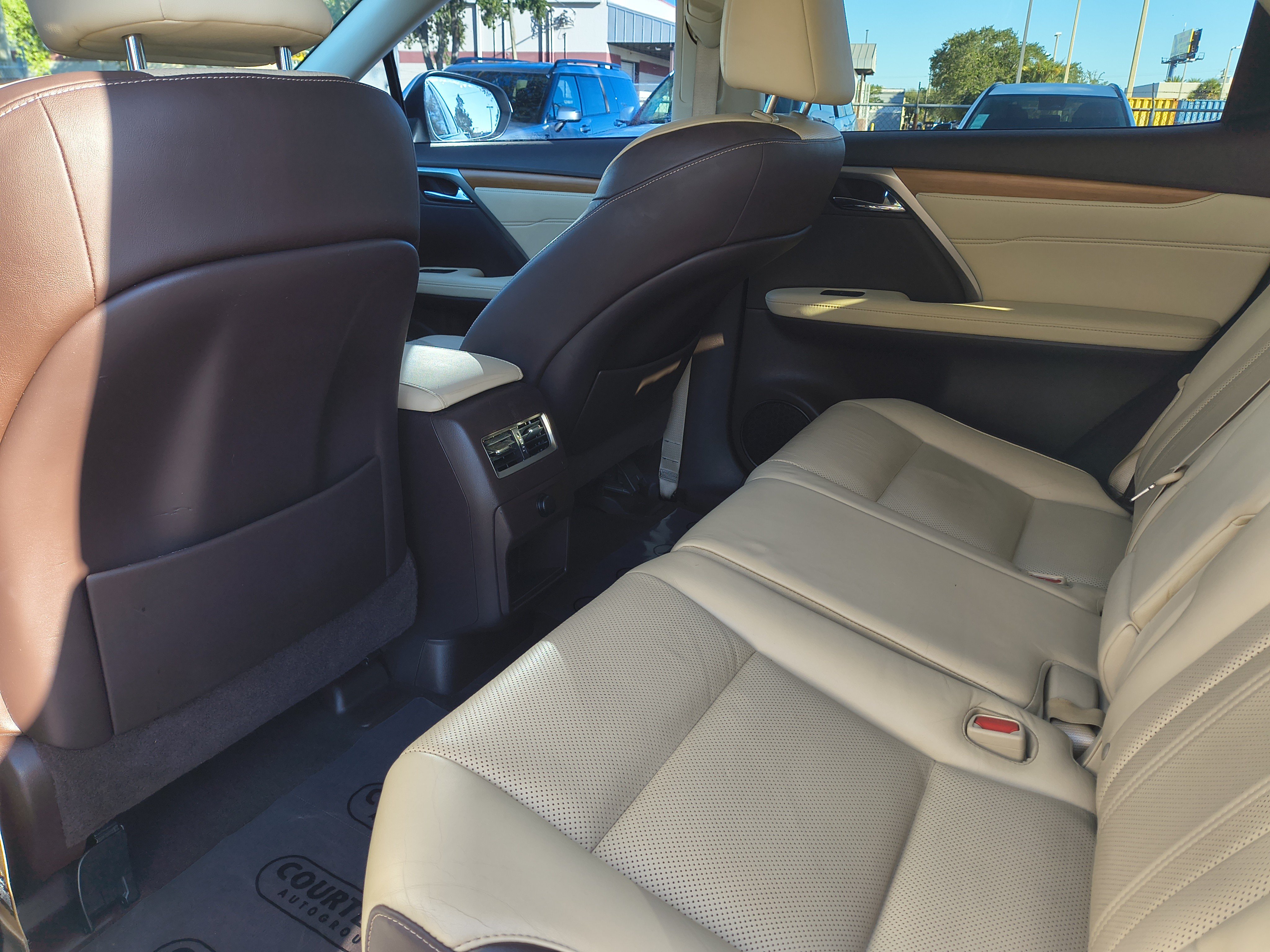 Used 2016 Lexus RX 350 FWD w/ Premium Package image 19