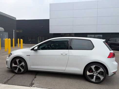 Used 2016 Volkswagen GTI S FWD image 7