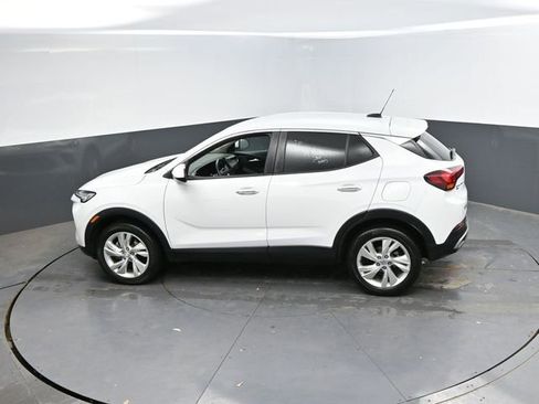 Used 2025 Buick Encore GX Preferred AWD/4WD image 38