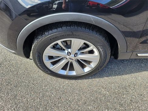 Used 2019 Ford Explorer Limited w/ Class III Trailer Tow Package image 5