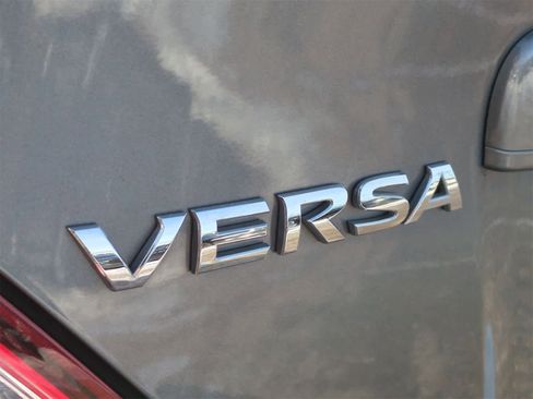 Used 2018 Nissan Versa S Plus image 13