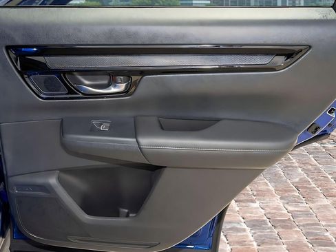 Certified 2023 Honda CR-V EX-L image 9