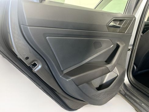 Used 2023 Volkswagen Jetta SE w/ Panoramic Sunroof Package FWD image 25