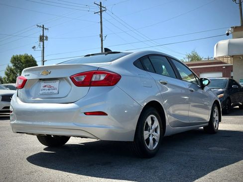 Used 2016 Chevrolet Cruze LS FWD image 3
