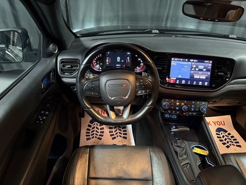 Used 2024 Dodge Durango GT RWD image 9