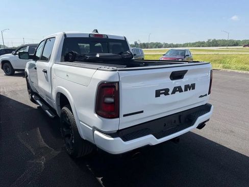 Used 2025 RAM 1500 Big Horn AWD/4WD image 6