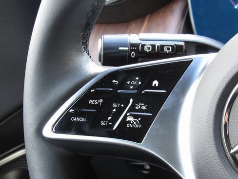 New 2026 Mercedes-Benz GLC 300 4MATIC image 26